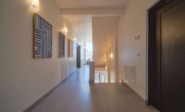 Villa con vista al oceano y a unos pasos de una extensa playa arenosa