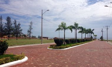 Terrenos de Venta en Olón