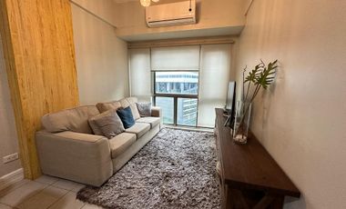 For Sale 1 Bedroom Fully Furnished With Parking in Forbeswood Parklane BGC
