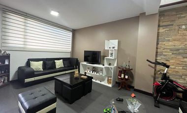 Departamento en venta cerca al centro de Matriculación Vehiculas