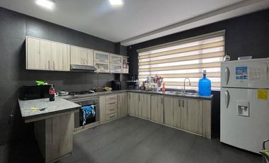 Departamento en venta cerca al centro de Matriculación Vehiculas