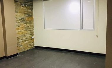 Departamento en venta cerca al centro de Matriculación Vehiculas