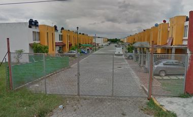 Casa en Remate a 10 Min del Hospital Gral. Imss 28 en El Roble, Veracruz