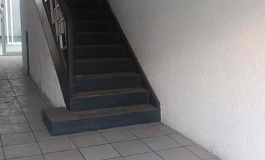 Se renta local para oficinas en la 25 Poniente, Pue.