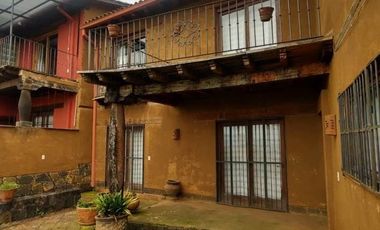 C145 Casa estilo colonial en venta con hermosa vista al Lago de Pátzcuaro Michoacán