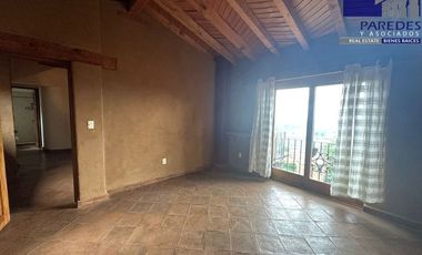 C145 Casa estilo colonial en venta con hermosa vista al Lago de Pátzcuaro Michoacán