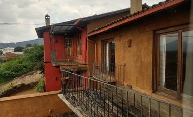 C145 Casa estilo colonial en venta con hermosa vista al Lago de Pátzcuaro Michoacán