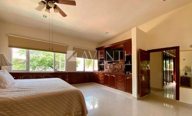 Casa en Venta, SM 17 Centro, Cancún Quintana Roo.