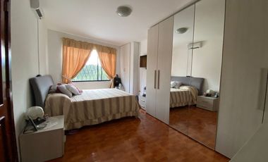 Departamento en venta en el centro de Sangolquí Valle de los Chillos.