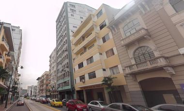 Se alquila suite ejecutiva amoblada, centro de Guayaquil.