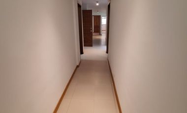 RENTA AMPLIO DEPARTAMENTO SECTOR SOLCA / EMBAJADA AMERICANA