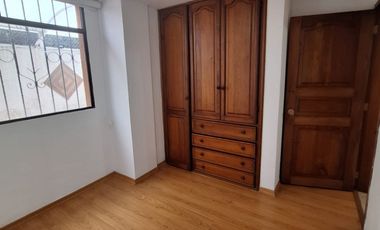 RENTA AMPLIO DEPARTAMENTO SECTOR SOLCA / EMBAJADA AMERICANA