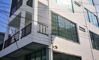 Townhome for sale, 4 floors, Ladprao 101, brand new condition. Near BTS/52-TH-64159