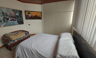 Kennedy Norte, Se renta Casa 3 dormitorios c/s muebles con piscina