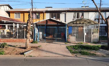 Casa en venta Metro Laguna Sur Las Torres Pudahuel $105.000.000 2D 1B 1E