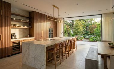 Casa en Venta en LOMAS DEL VALLE Acabados Modernos y Alta Calidad