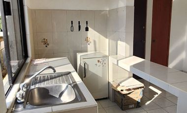 Estudio en Renta. 27m2 2o piso. una Recamara. Cerca Metro Oceanía.