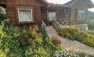 🏡León Propiedades vende hermosa casa en condominio en sector lo Aguila, Curacaví🏡