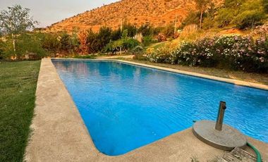 🏡León Propiedades vende hermosa casa en condominio en sector lo Aguila, Curacaví🏡