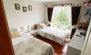 🏡León Propiedades vende hermosa casa en condominio en sector lo Aguila, Curacaví🏡