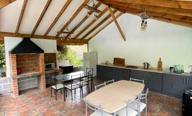 🏡León Propiedades vende hermosa casa en condominio en sector lo Aguila, Curacaví🏡