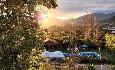 🏡León Propiedades vende hermosa casa en condominio en sector lo Aguila, Curacaví🏡