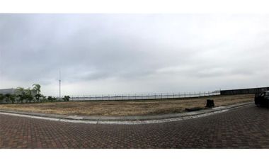 Venta de Terreno en Samborondon - Mocoli- Urbanización Barlovento