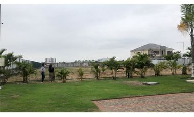 Venta de Terreno en Samborondon - Mocoli- Urbanización Barlovento