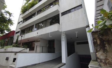 Apartamento en el Centenario, Edificio Casablanca
