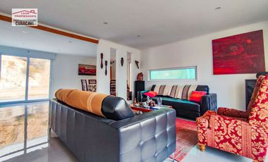 🏠León Propiedades vende casa estilo mediterraneo, en sector Los Naranjos, Curacavi🏠