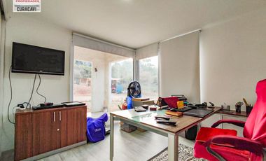 🏠León Propiedades vende casa estilo mediterraneo, en sector Los Naranjos, Curacavi🏠