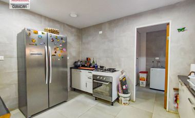 🏠León Propiedades vende casa estilo mediterraneo, en sector Los Naranjos, Curacavi🏠