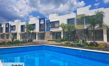 Casa en Venta con Alberca, 3 recamaras al sur de Cuernavaca en Emiliano Zapata Morelos