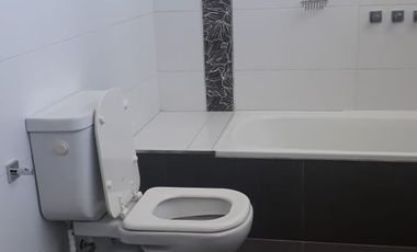 IMPORTANTE CASA DE 3 DORM +QUINCHO+PILETA Y SALON