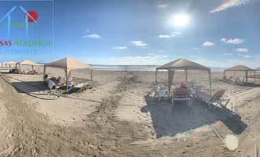 Departamento de playa. Escriturado. Terraza con vista parcial al mar