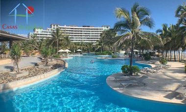 Departamento de playa. Escriturado. Terraza con vista parcial al mar