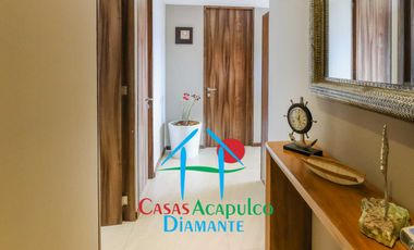 Departamento de playa. Escriturado. Terraza con vista parcial al mar