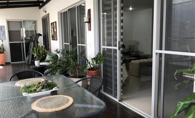 CASA  PARCELACION VALLE DEL RIO JAMUNDI.