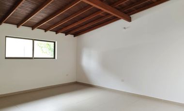 PR13975 CASA EN ARRIENDO SECTOR LA MINA