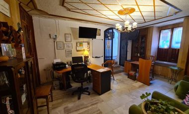 VENTA DE EDIFICIO EN EL CENTRO HISTÓRICO DE QUERÉTARO