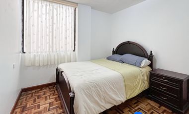 Casa en venta en sector Epoca a pocos metros de la Unidad de Policía y cerca del centro de la ciudad de Loja