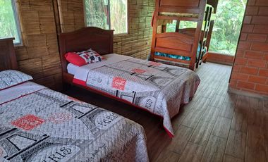 Precio de Remate Complejo Turístico - Hostería Cotundo Archidona - Oriente Ecuador . C: 968 M², T: 15.000 M². $ 179.000