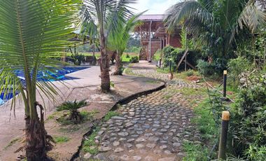 Precio de Remate Complejo Turístico - Hostería Cotundo Archidona - Oriente Ecuador . C: 968 M², T: 15.000 M². $ 179.000