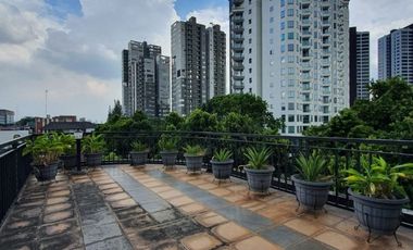 EXECUTIVE GUEST HOUSE at Jl GANDARIA / KEBAYORAN BARU, JAKSEL
