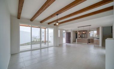 Casa nueva en Villas Punta Piedra con acceso a Playa