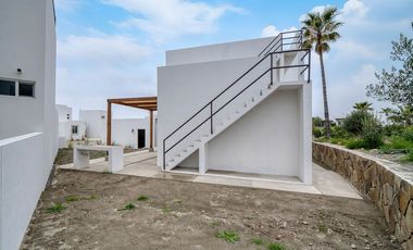 Casa nueva en Villas Punta Piedra con acceso a Playa
