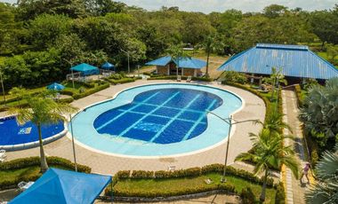 TE ALQUILO HEMROSA FINCA EN LA MESA DE LOS SANTOS