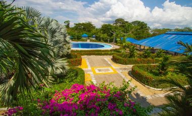 TE ALQUILO HEMROSA FINCA EN LA MESA DE LOS SANTOS