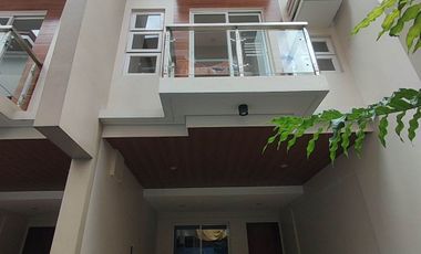 Townhouse For Sale in Project 8 Quezon City near Trinoma Mall