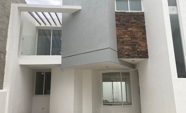 CASA EN VENTA NUEVA EN ZONA PONIENTE DE AGUASCALIENTES